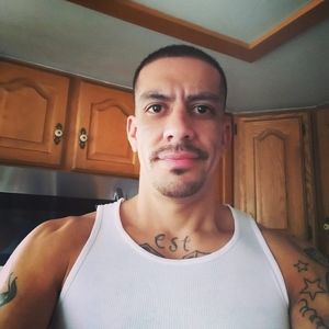 Meet your Posher, Victor